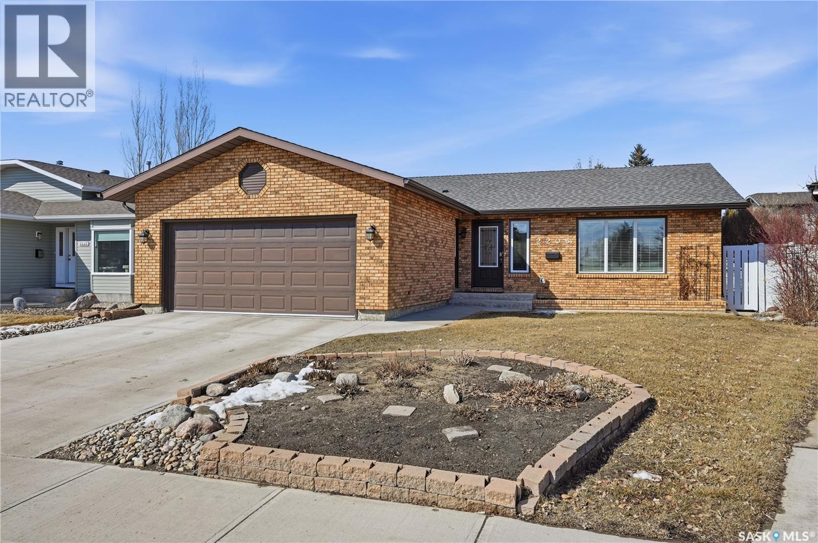 2206 Mahony Crescent, Regina, SK - Outdoor