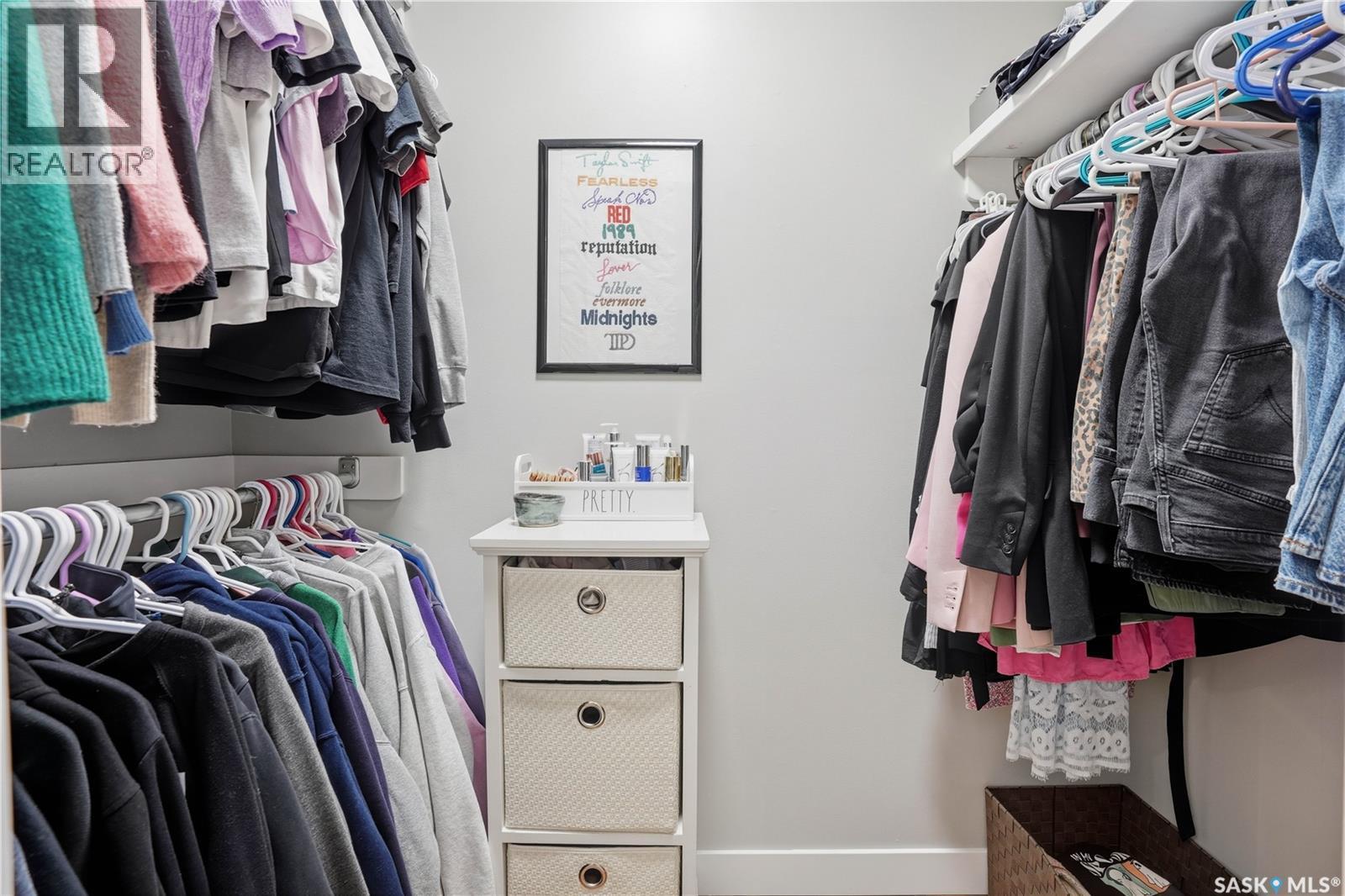 2206 Mahony Crescent, Regina, SK - Indoor With Storage