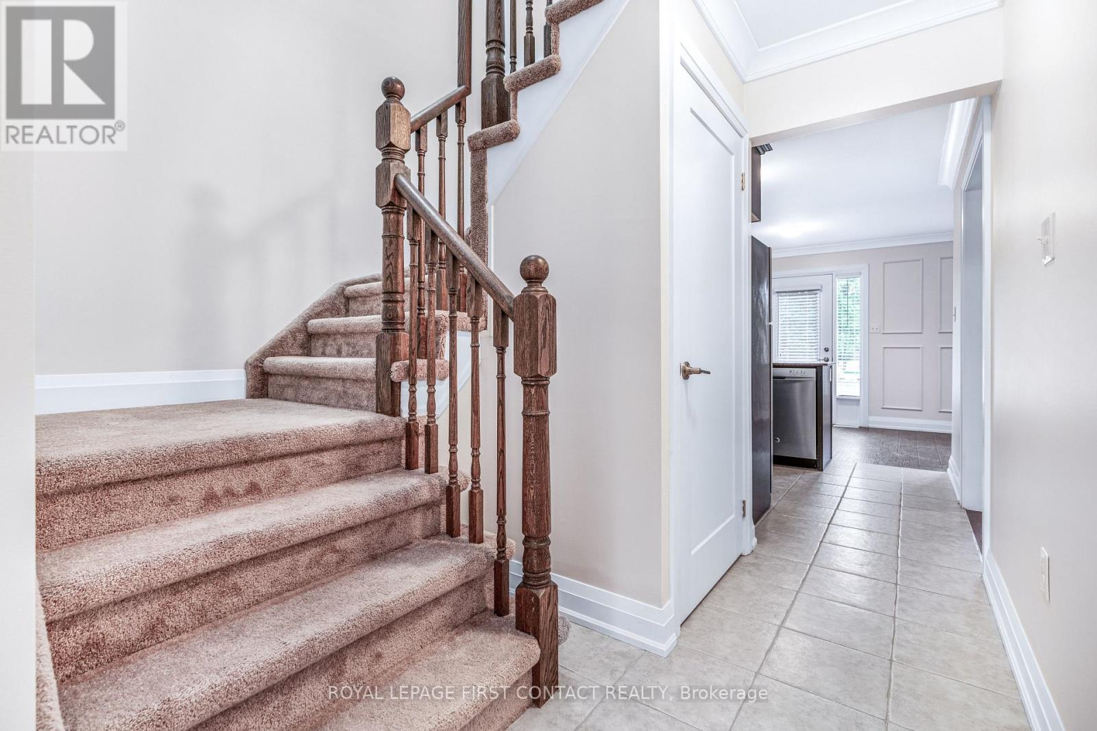 4 - 29 Madelaine Drive, Barrie, ON - Indoor Photo Showing Other Room