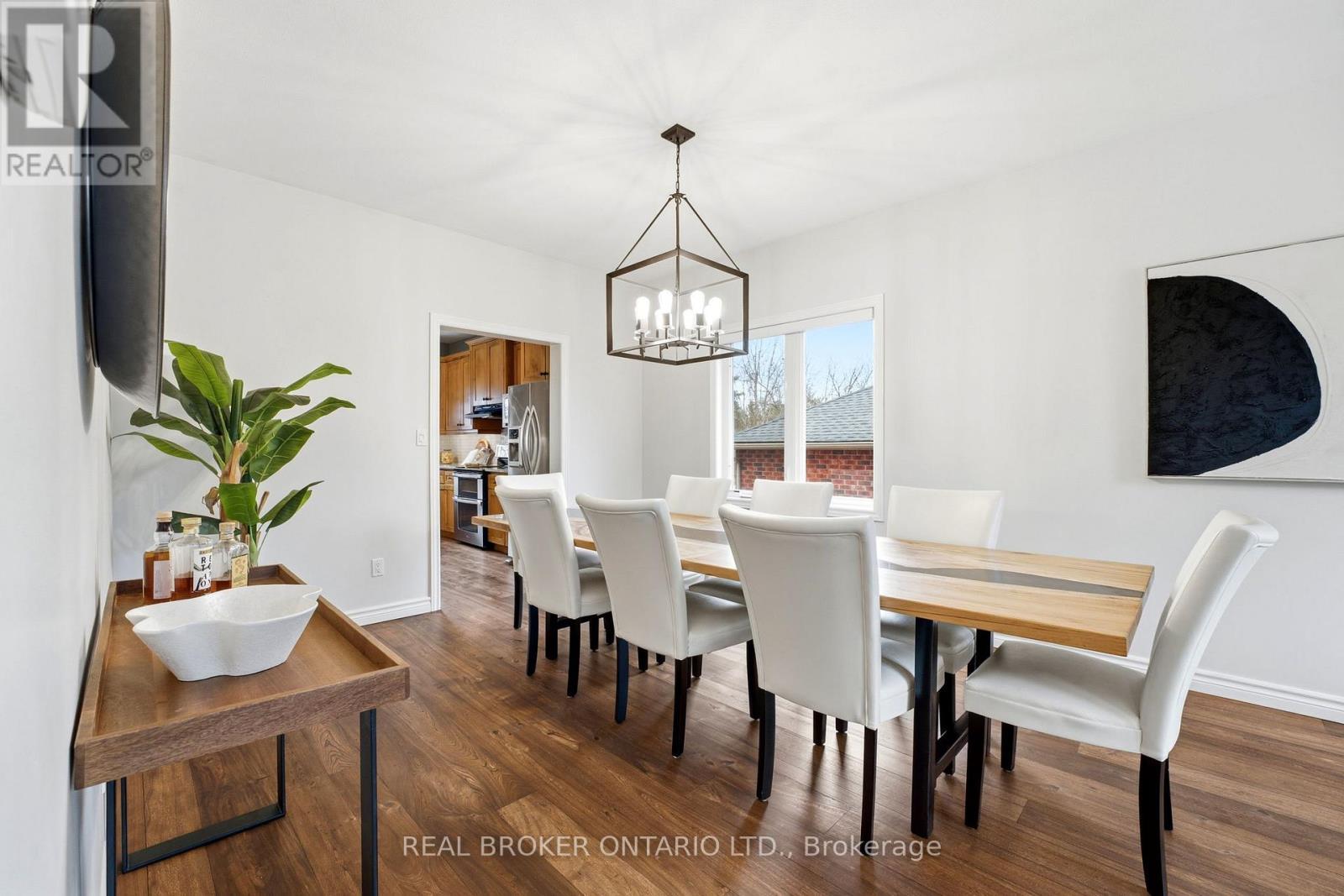 20 Cottonwood Crescent, Cambridge, ON - Indoor Photo Showing Dining Room