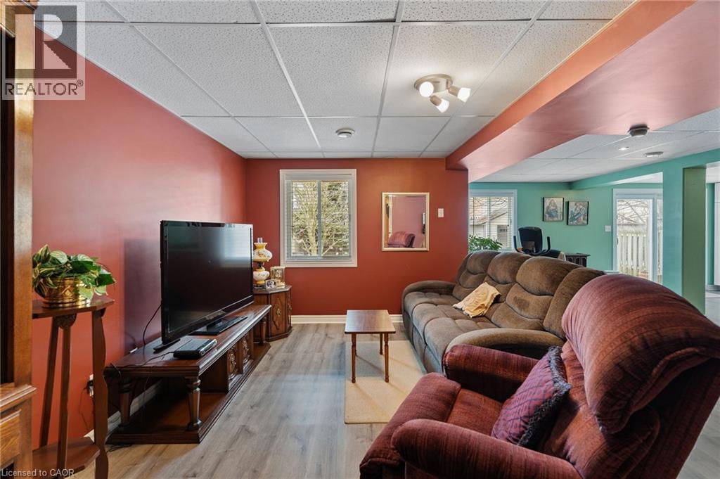 Lower Level Rec-Room - 51 Redtail Crescent, Hamilton, ON - Indoor Photo Showing Living Room