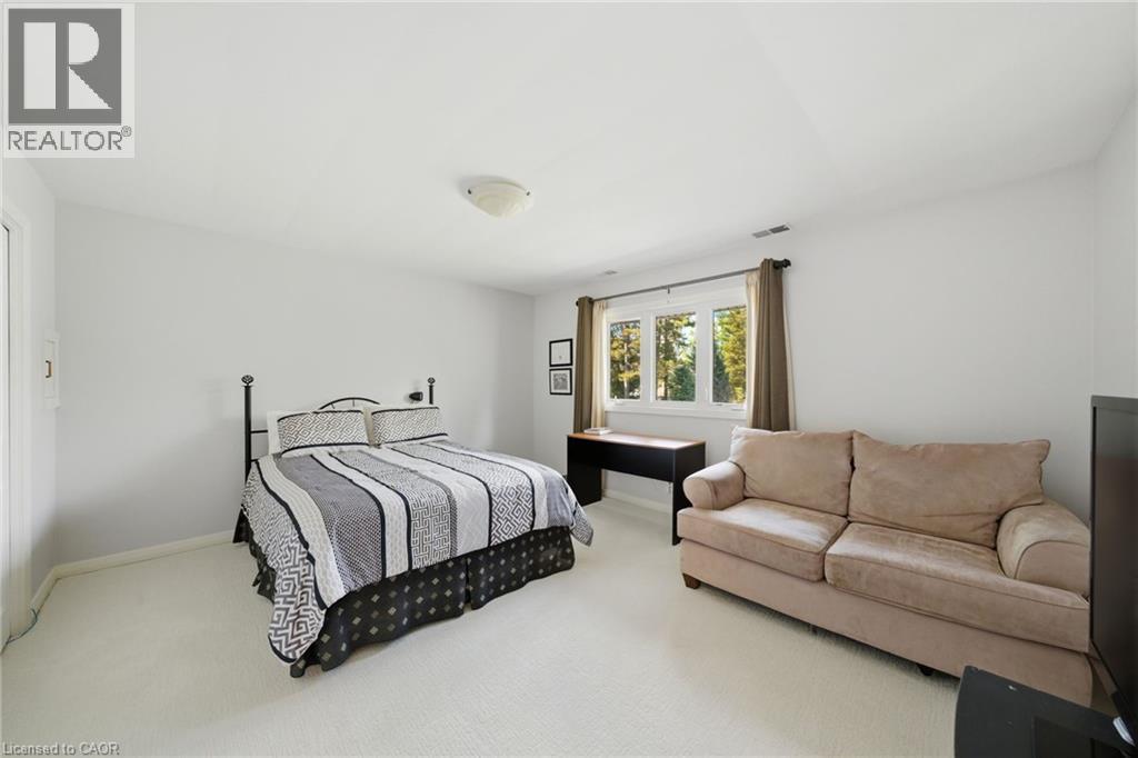 6 Summit Circle, Simcoe, ON - Indoor Photo Showing Bedroom
