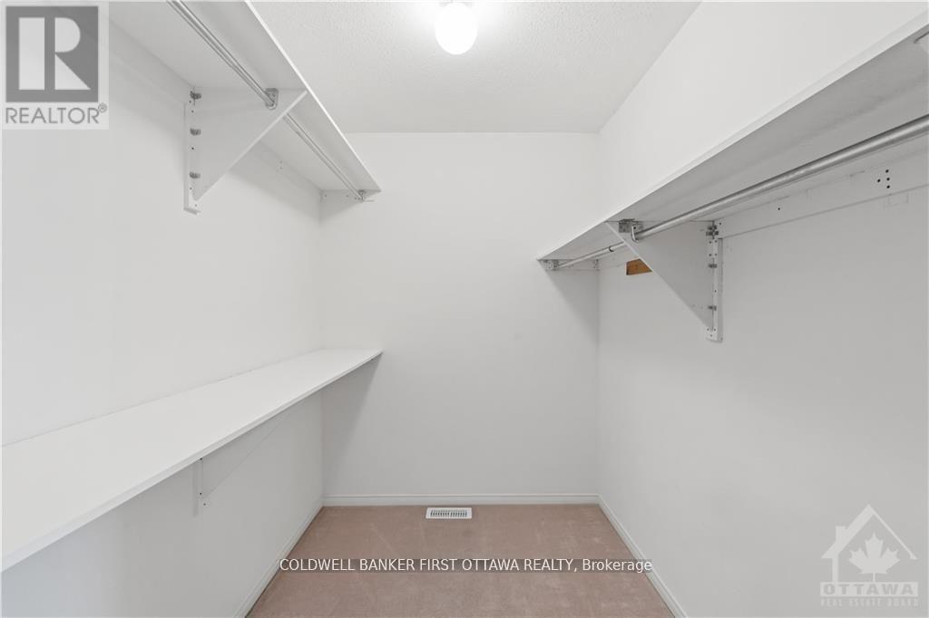 157 Annapolis Circle, Ottawa, ON - Indoor With Storage