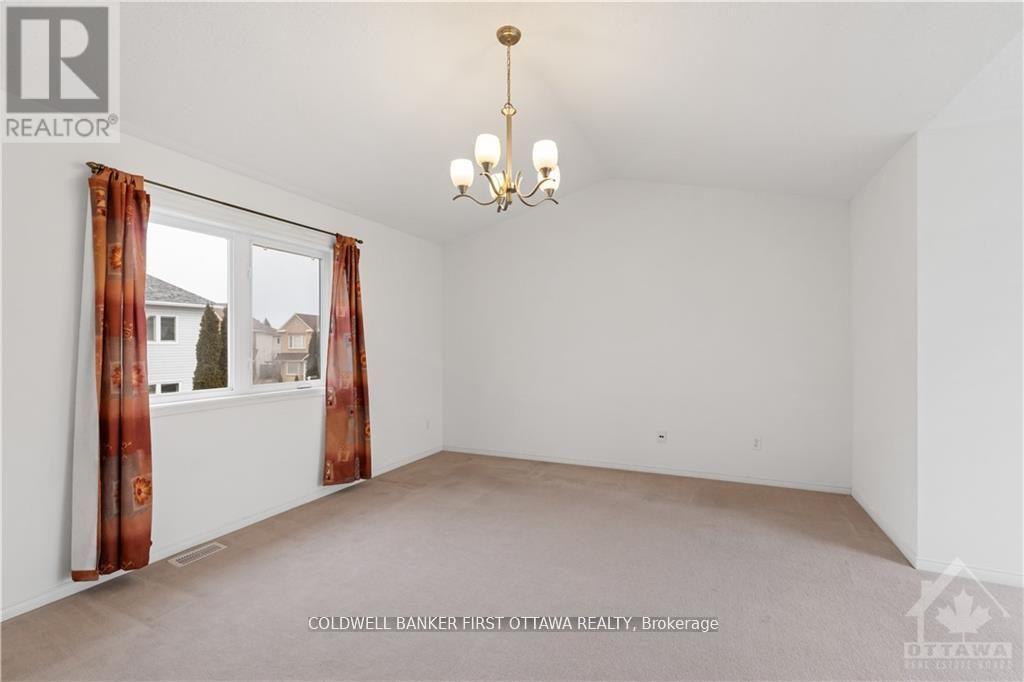 157 Annapolis Circle, Ottawa, ON - Indoor Photo Showing Other Room
