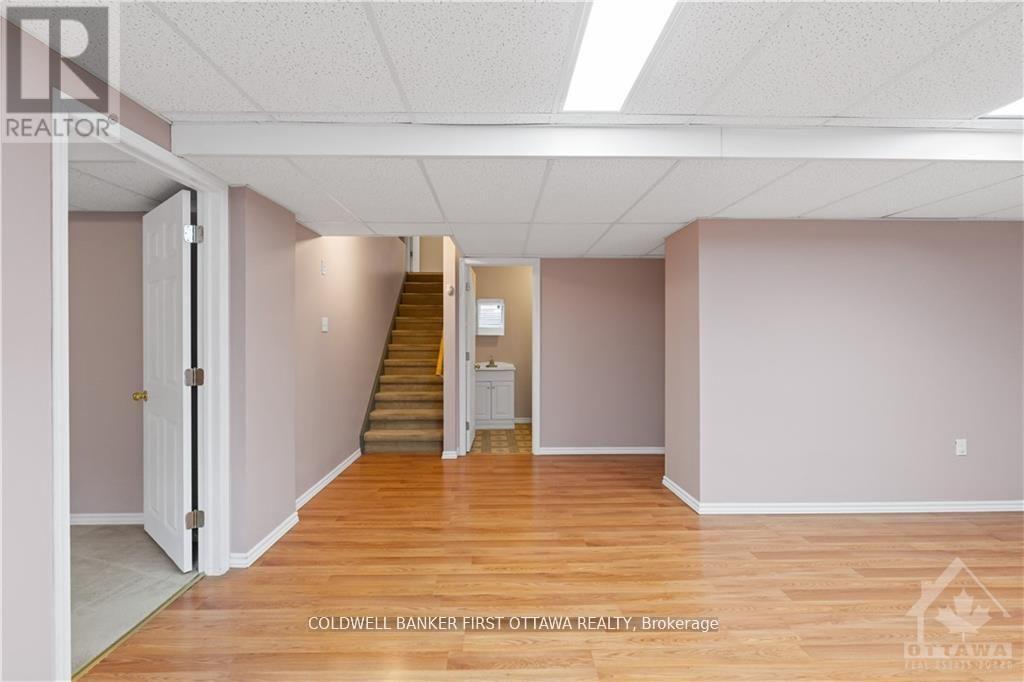 157 Annapolis Circle, Ottawa, ON - Indoor Photo Showing Other Room
