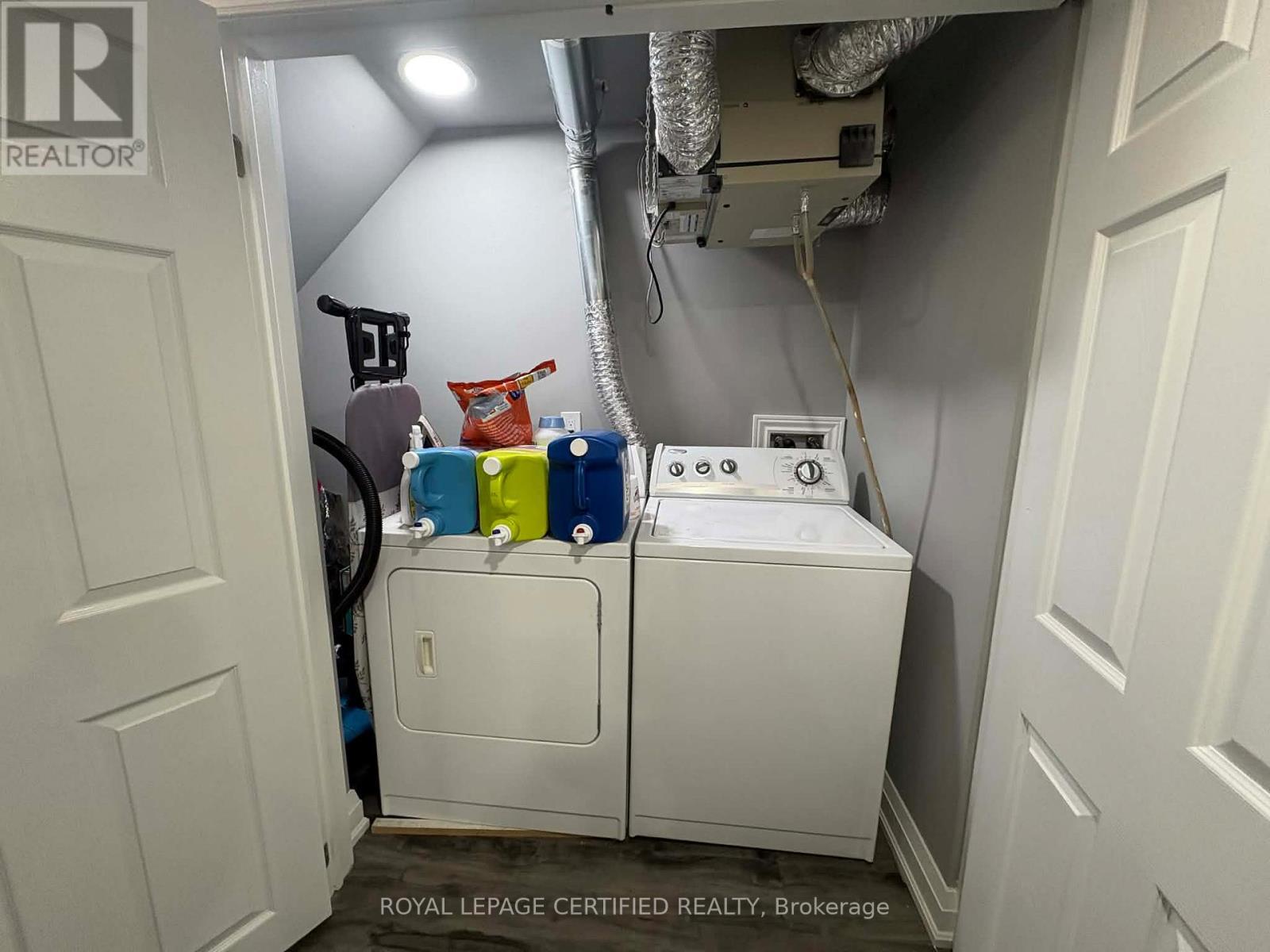 721 Scott Boulevard, Milton, ON