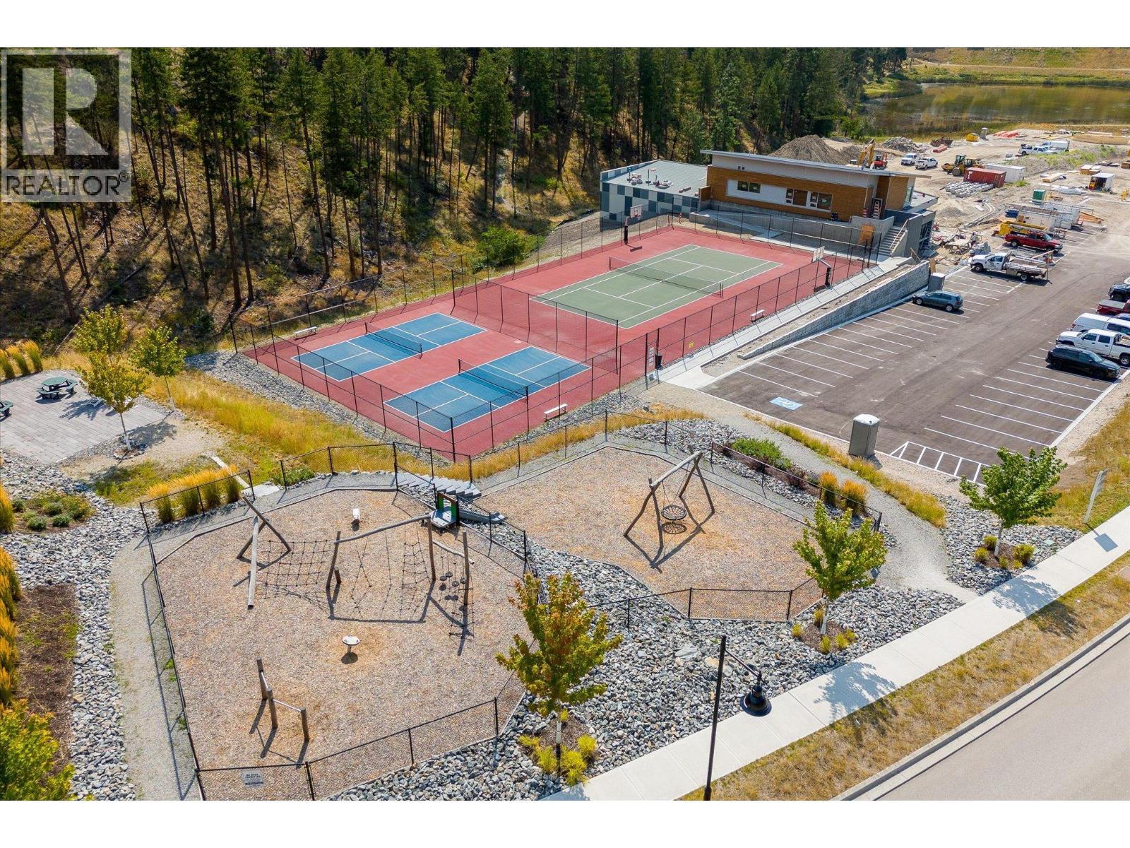 Tennis, Pickleball, community gardens and more! - 1860 Blue Bunch Court, Kelowna, BC - Outdoor