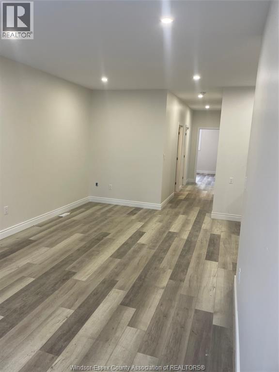 647 Janette Unit# B, Windsor, ON - Indoor