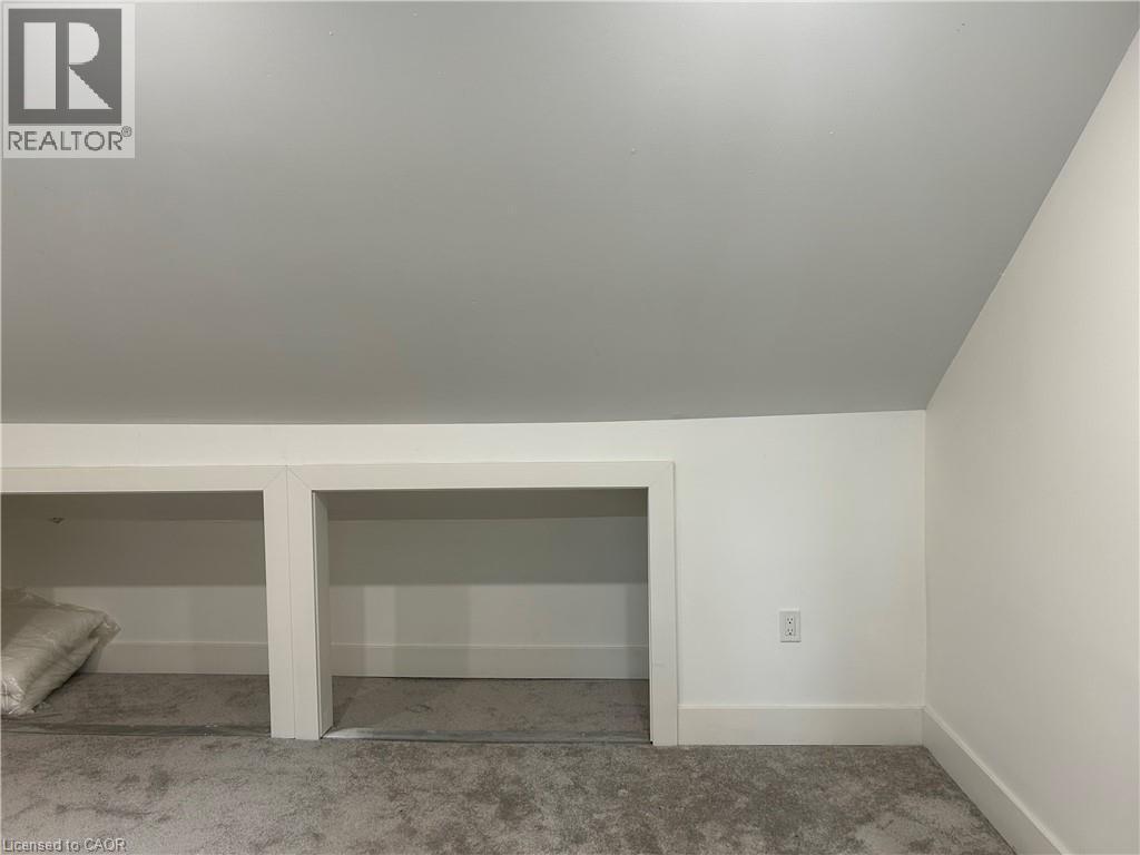 13 Hess Street, Hamilton, ON - Indoor Photo Showing Other Room