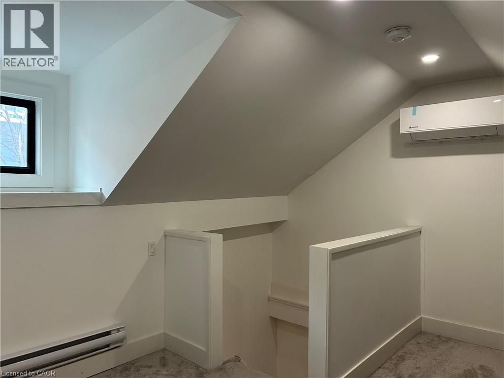 13 Hess Street, Hamilton, ON - Indoor Photo Showing Other Room