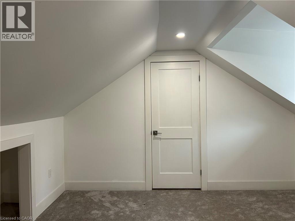 13 Hess Street, Hamilton, ON - Indoor Photo Showing Other Room