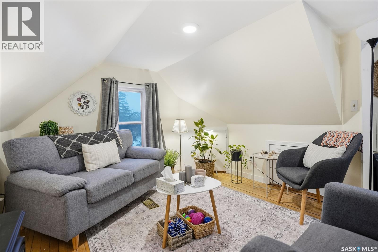 3130 13Th Avenue, Regina, SK