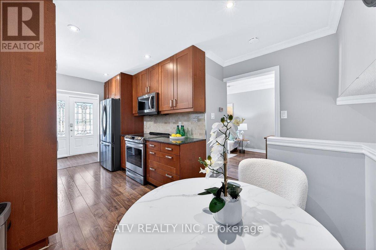 2504 Glamworth Crescent, Mississauga, ON - Indoor