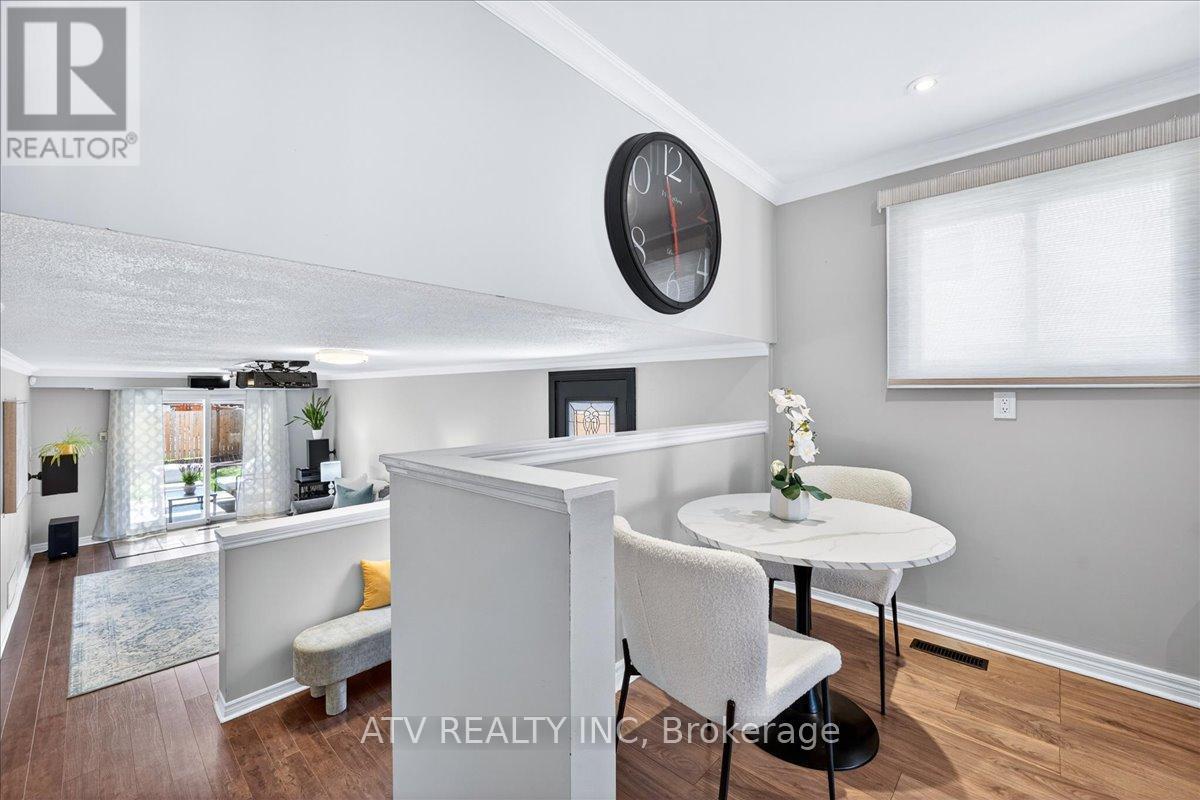 2504 Glamworth Crescent, Mississauga, ON - Indoor