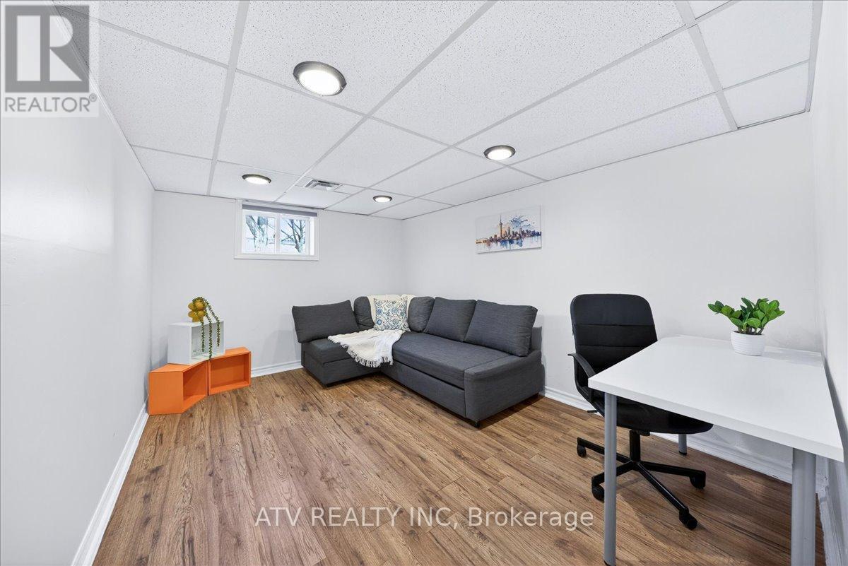 2504 Glamworth Crescent, Mississauga, ON - Indoor