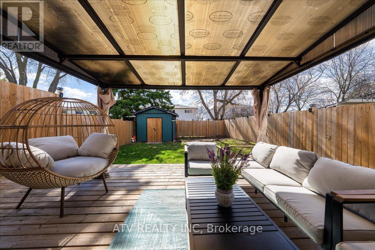 2504 Glamworth Crescent, Mississauga, ON - Outdoor With Deck Patio Veranda With Exterior