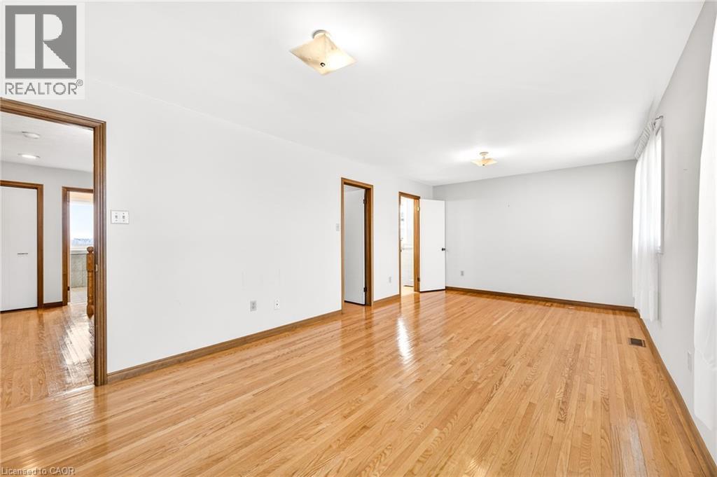 27 Trieste Place, Hamilton, ON - Indoor Photo Showing Other Room