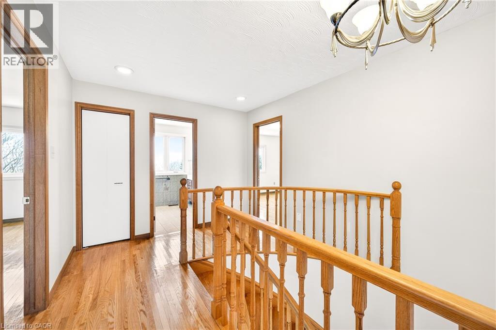 27 Trieste Place, Hamilton, ON - Indoor Photo Showing Other Room