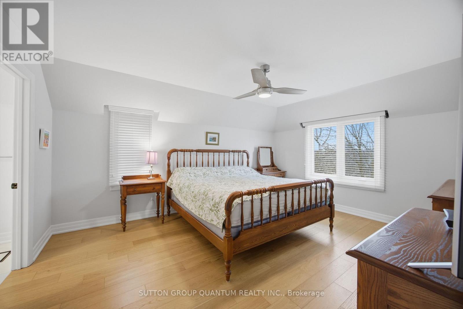2509 King Forrest Drive, Mississauga, ON - Indoor Photo Showing Bedroom