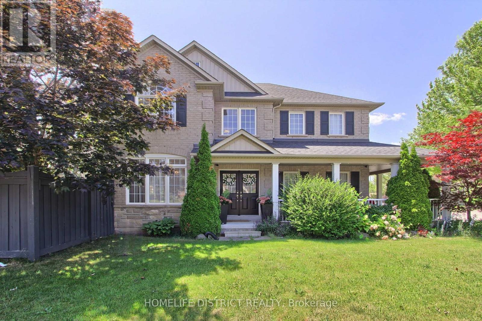 847 Greenleaf Gate, Oshawa, ON - Outdoor With Deck Patio Veranda With Facade