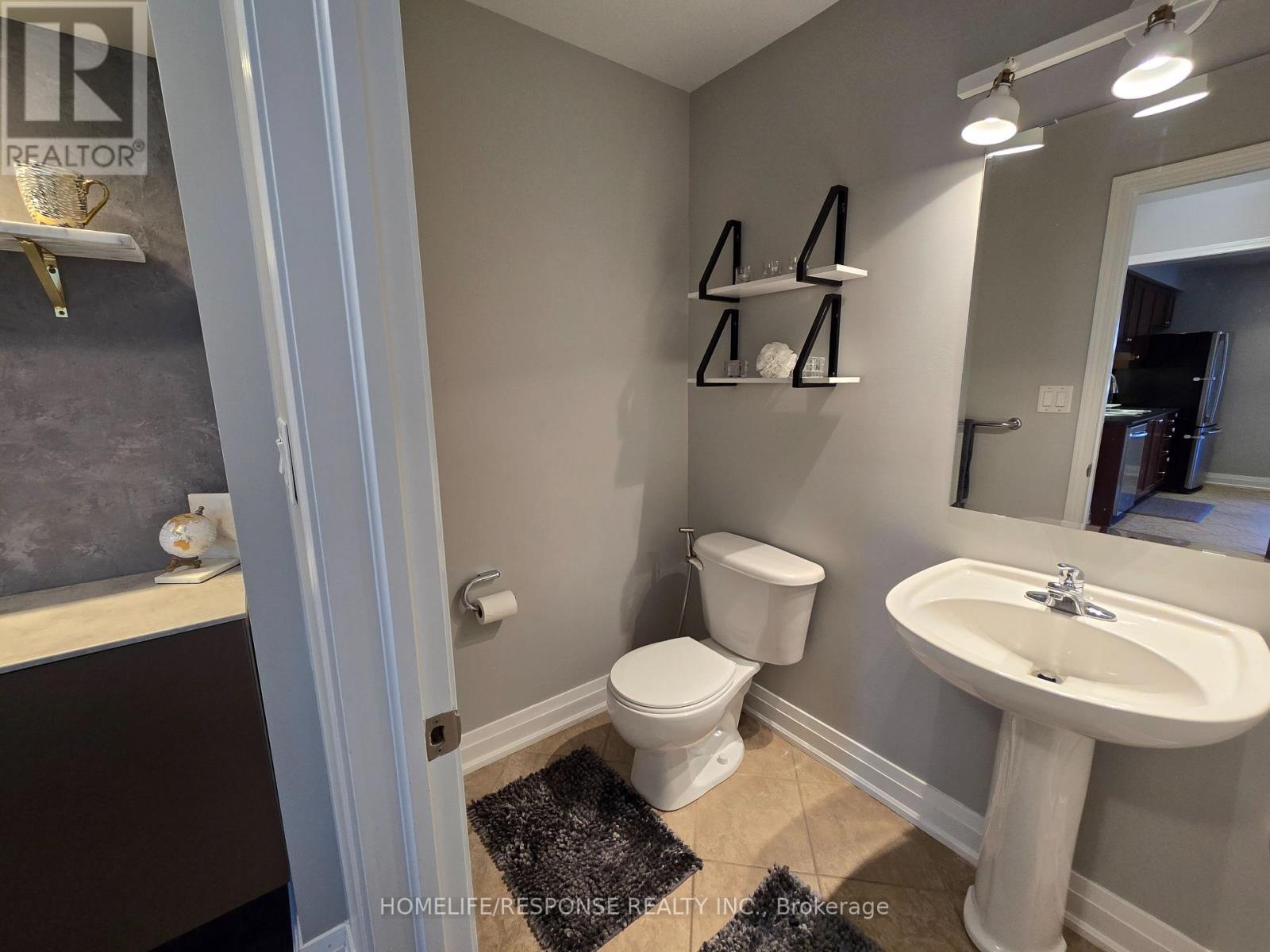 635 Scott Boulevard, Milton, ON - Indoor Photo Showing Bathroom