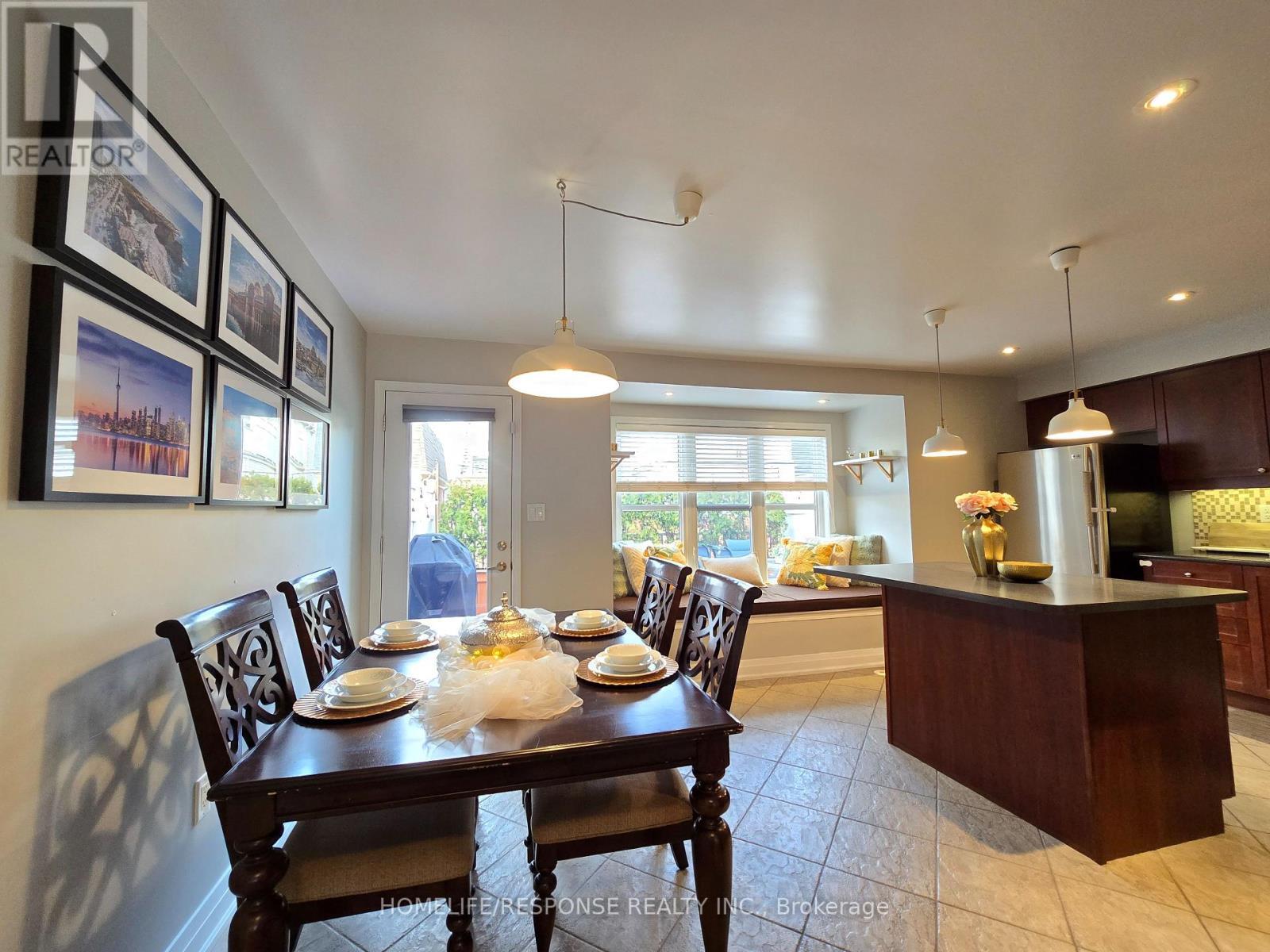 635 Scott Boulevard, Milton, ON - Indoor Photo Showing Other Room