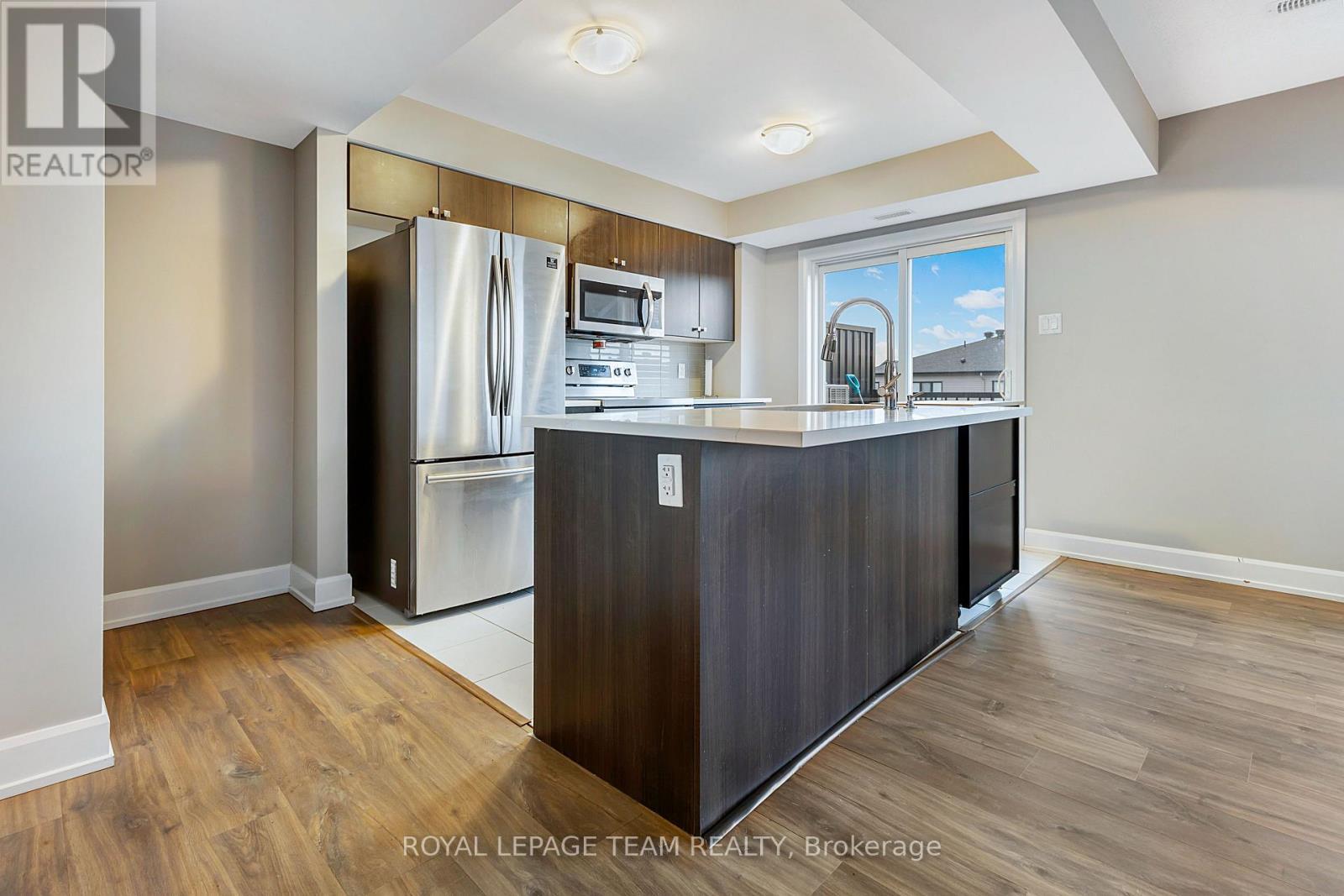 36 Affinity Private, Ottawa, ON - Indoor Photo Showing Kitchen