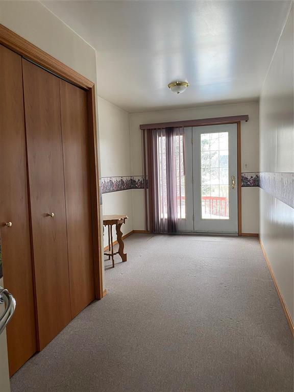 142 Mound Avenue, Pilot Mound, MB - Indoor Photo Showing Other Room
