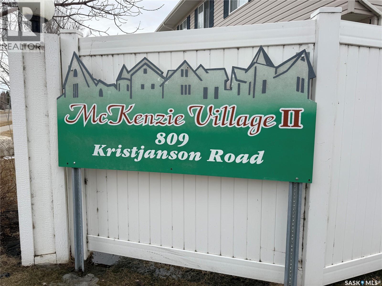 32 809 Kristjanson Road, Saskatoon, SK - Outdoor