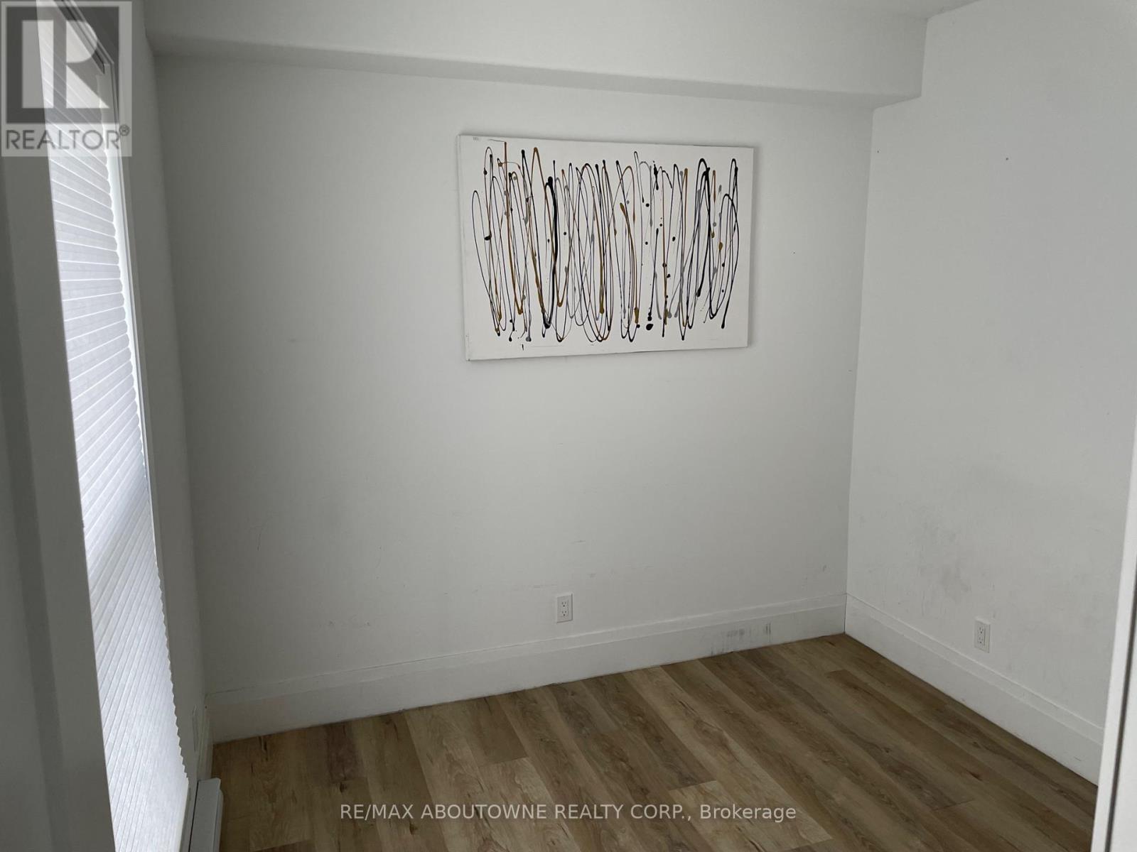 66 Wellington Street S, Hamilton, ON - Indoor Photo Showing Other Room