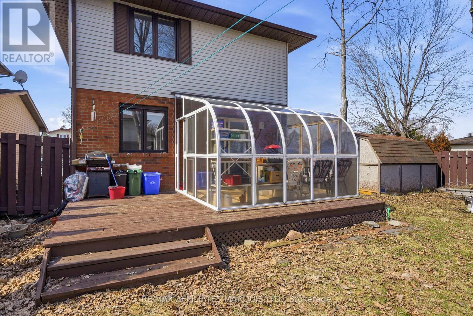 672 Champlain Drive, Cornwall, ON - Outdoor With Exterior