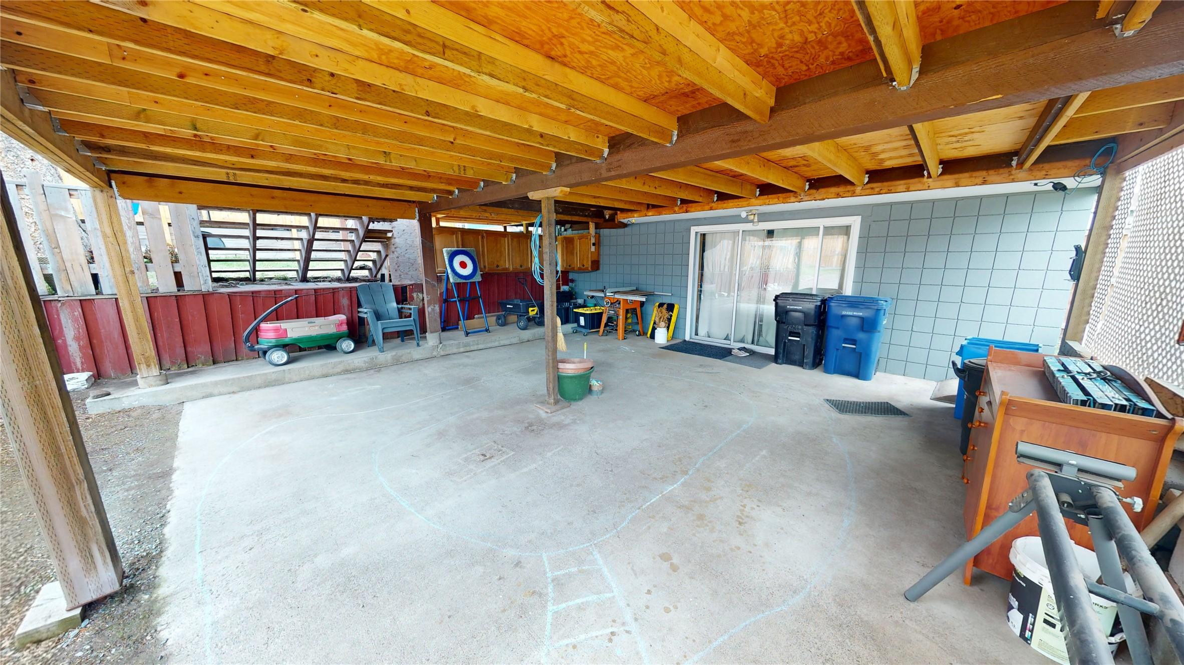 2620 3Rd Street, Cranbrook, BC - Indoor Photo Showing Basement
