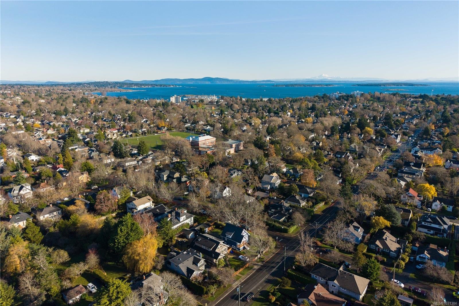 2194 Central Ave, Oak Bay, BC