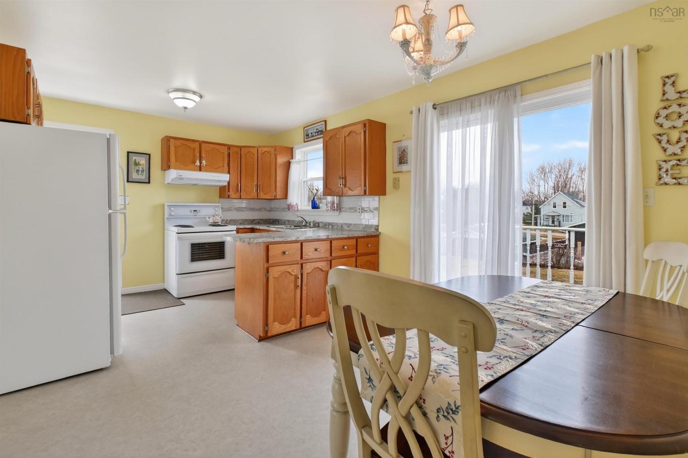 62 Monteith Avenue, Westmount, NS