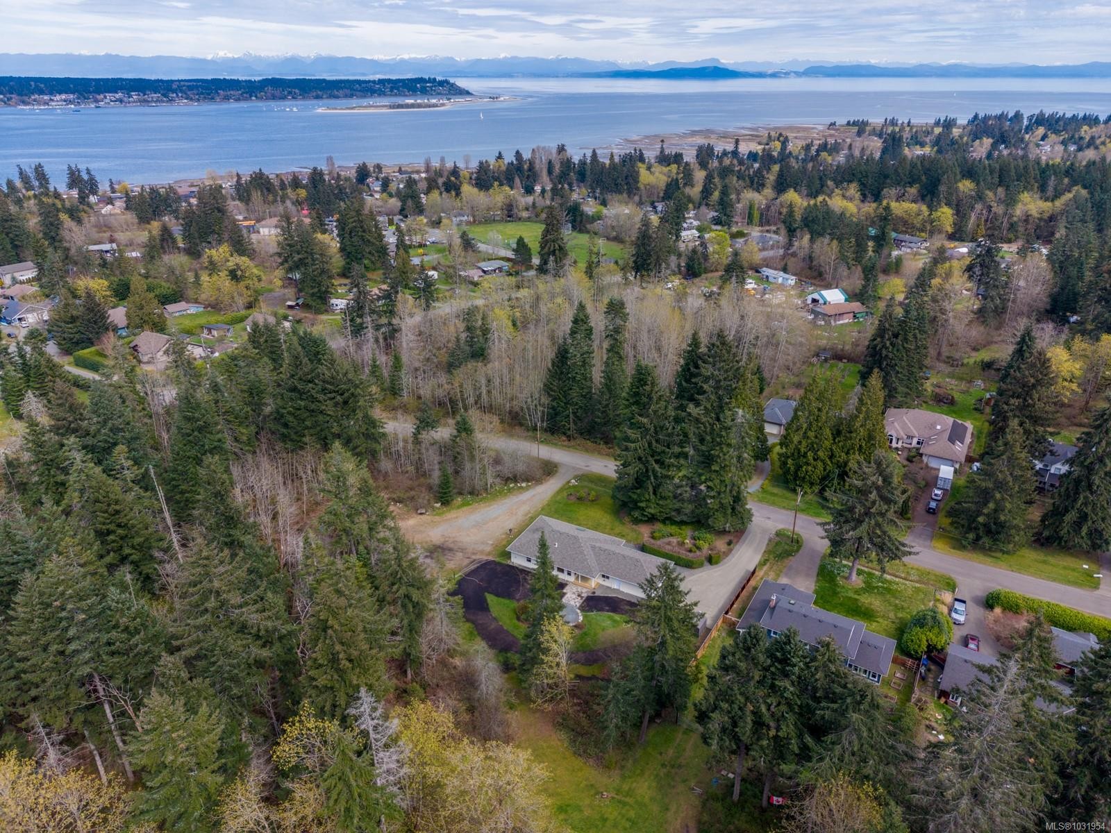 3815 Roy Creek Rd, Royston, BC