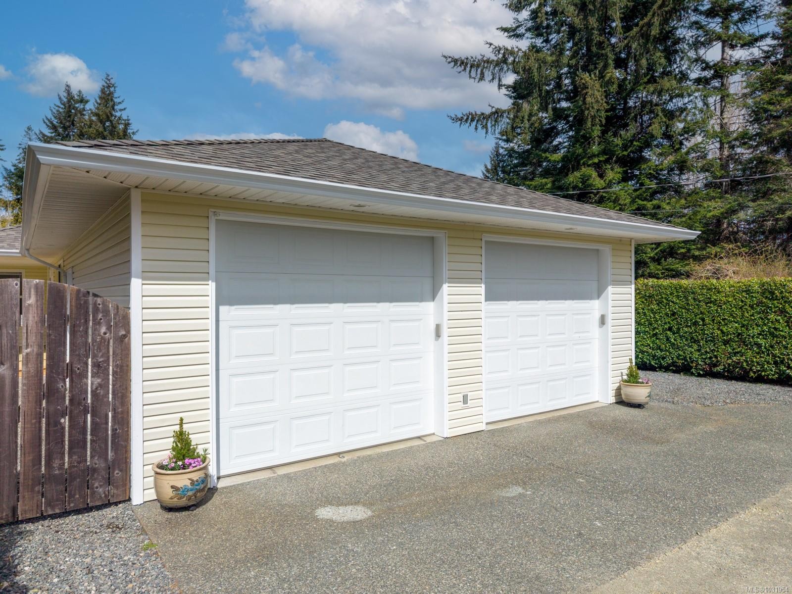 3815 Roy Creek Rd, Royston, BC