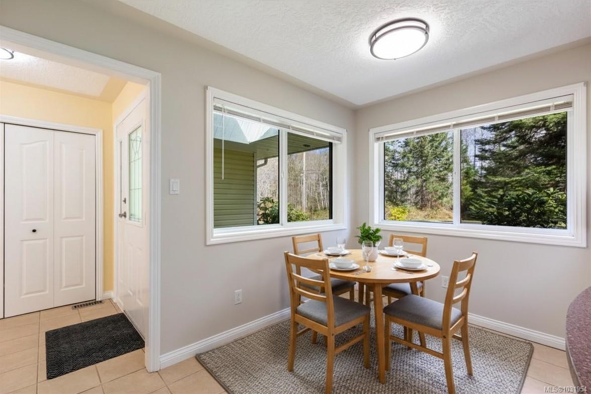 3815 Roy Creek Rd, Royston, BC