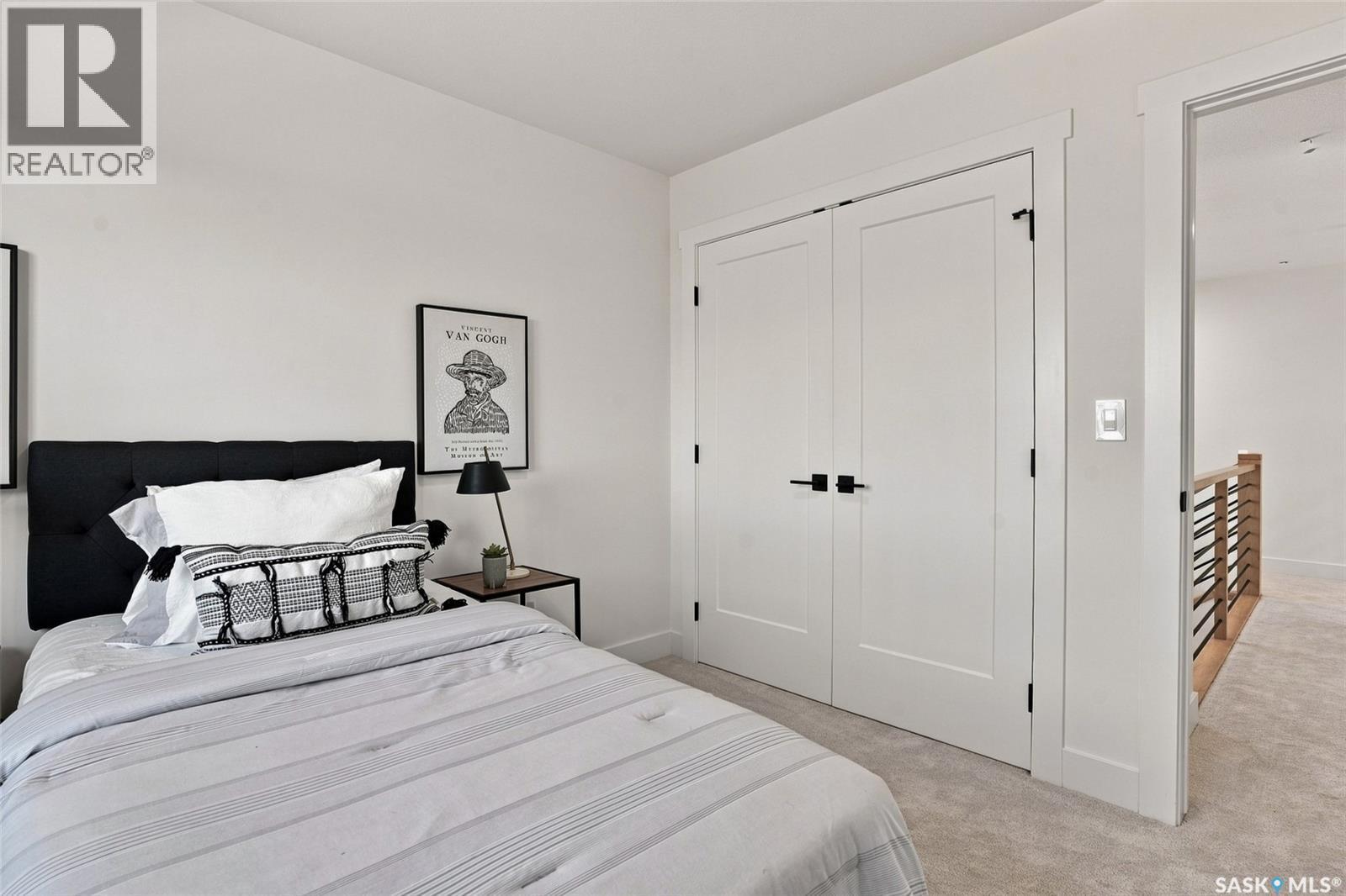 102 Cockcroft Manor, Saskatoon, SK