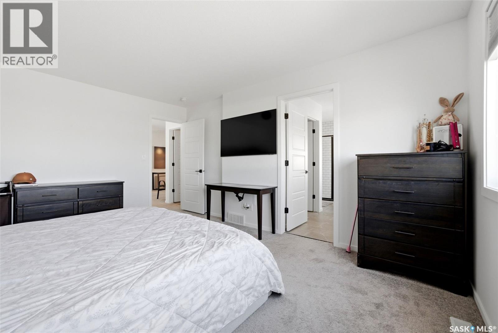 3029 Bellegarde Crescent, Regina, SK - Indoor Photo Showing Bedroom