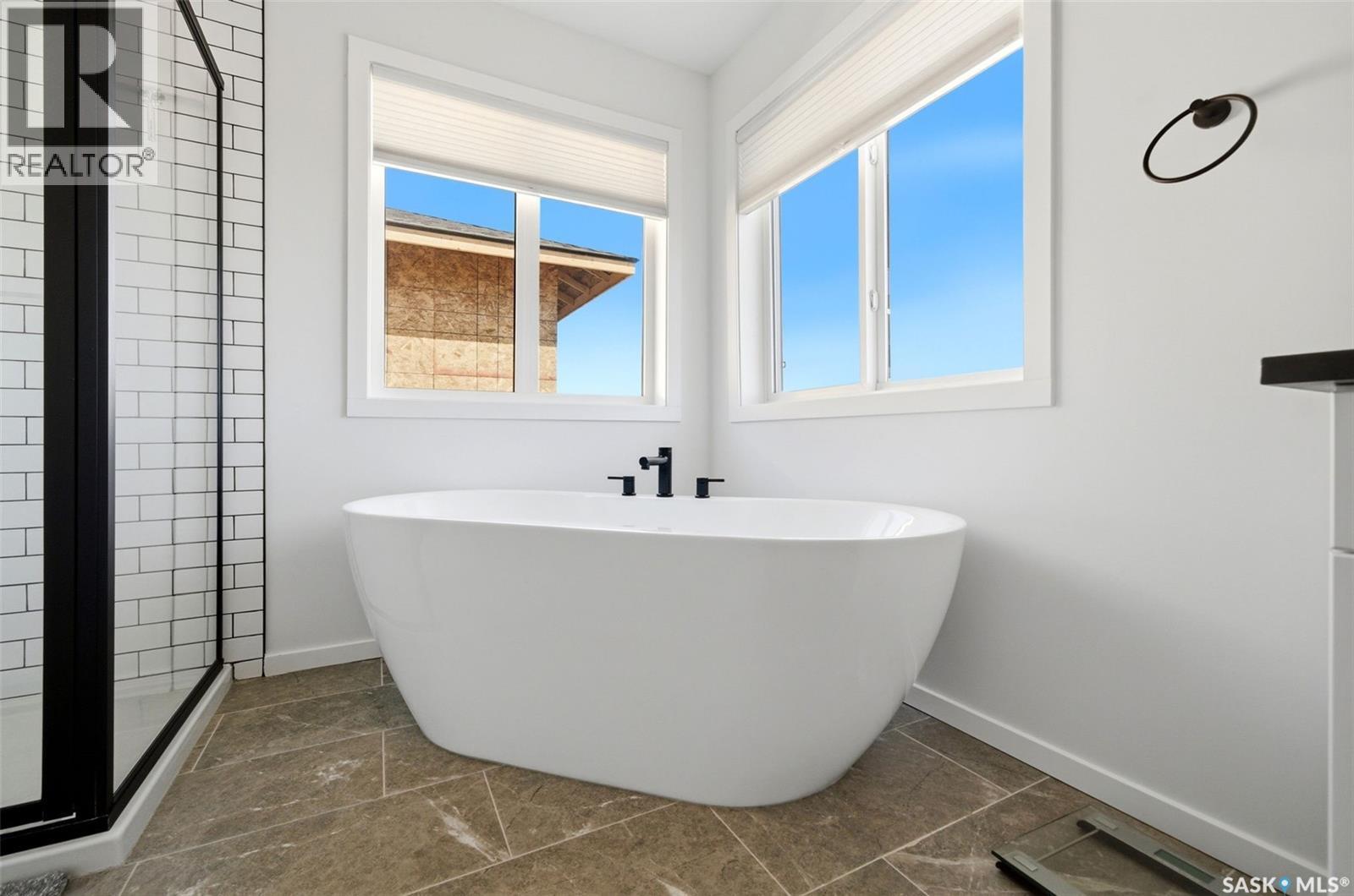 3029 Bellegarde Crescent, Regina, SK - Indoor Photo Showing Bathroom