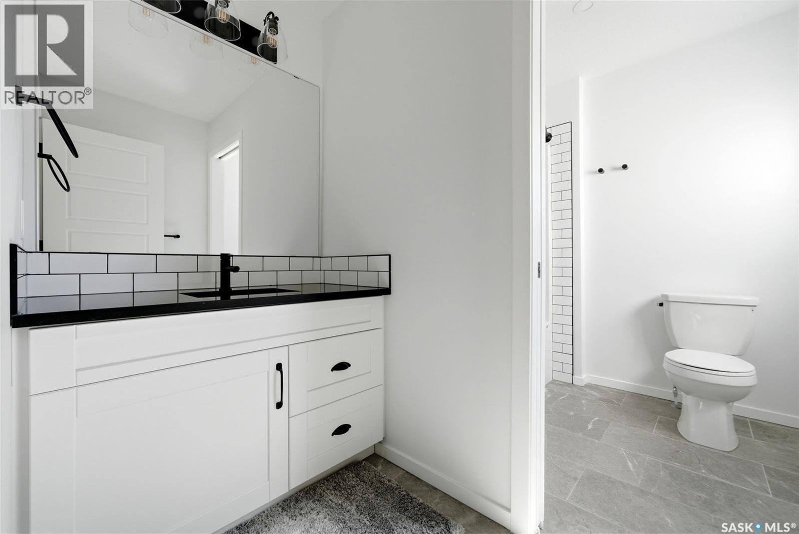 3029 Bellegarde Crescent, Regina, SK - Indoor Photo Showing Bathroom