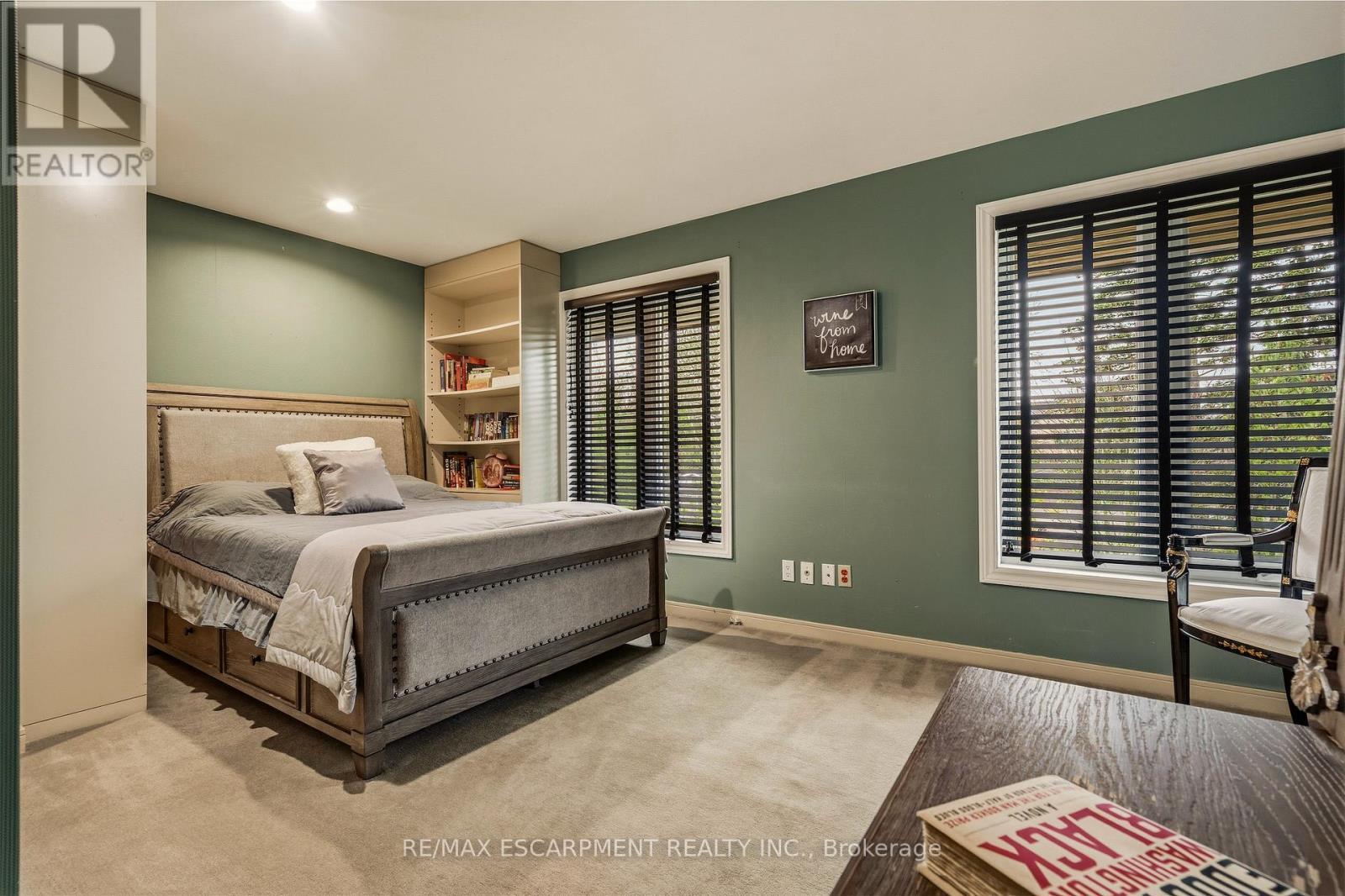 78 Terrace Drive, Hamilton, ON - Indoor Photo Showing Bedroom