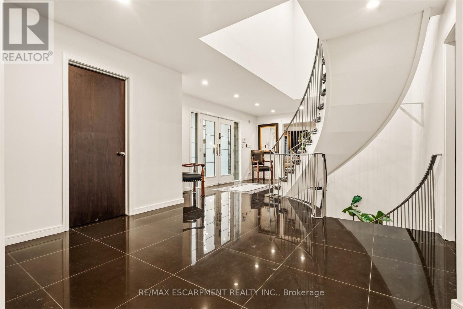 78 Terrace Drive, Hamilton, ON - Indoor Photo Showing Other Room