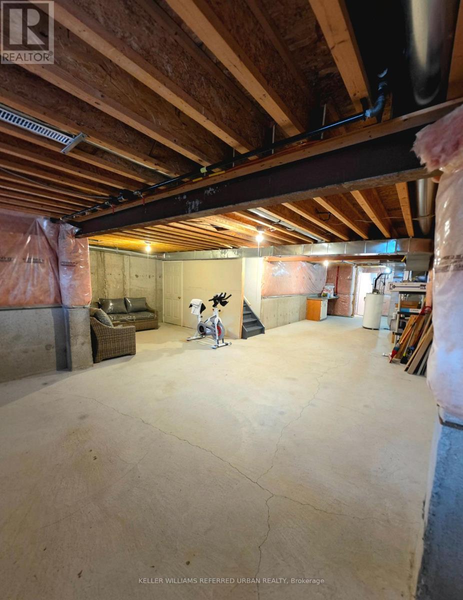 Endless possibilities - 129 Dolce Crescent, Vaughan, ON - Indoor Photo Showing Basement