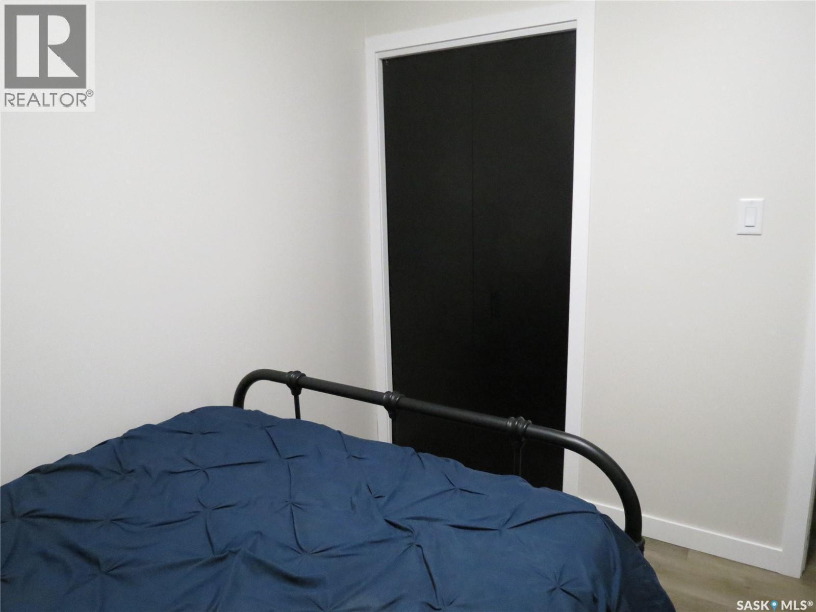 19 Merlin Crescent, Regina, SK - Indoor Photo Showing Bedroom