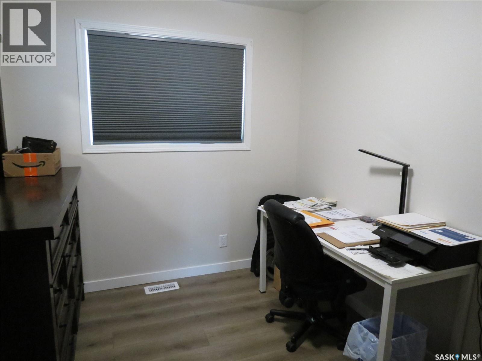 19 Merlin Crescent, Regina, SK - Indoor Photo Showing Office
