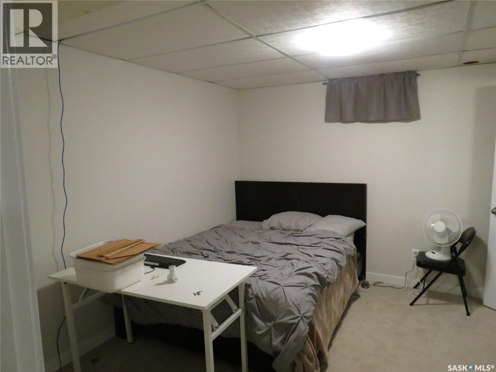 19 Merlin Crescent, Regina, SK - Indoor Photo Showing Bedroom