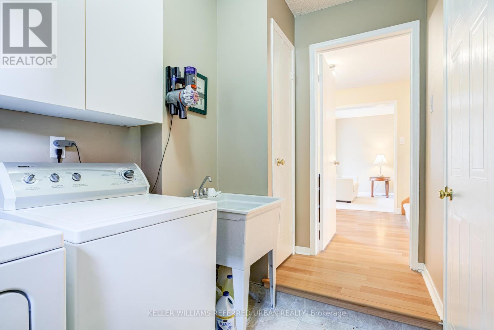 3626 Cartmel Road, Mississauga, ON - Indoor Photo Showing Laundry Room
