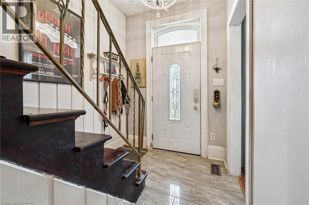 156 Wellington Street N, Kitchener, ON - Indoor Photo Showing Other Room