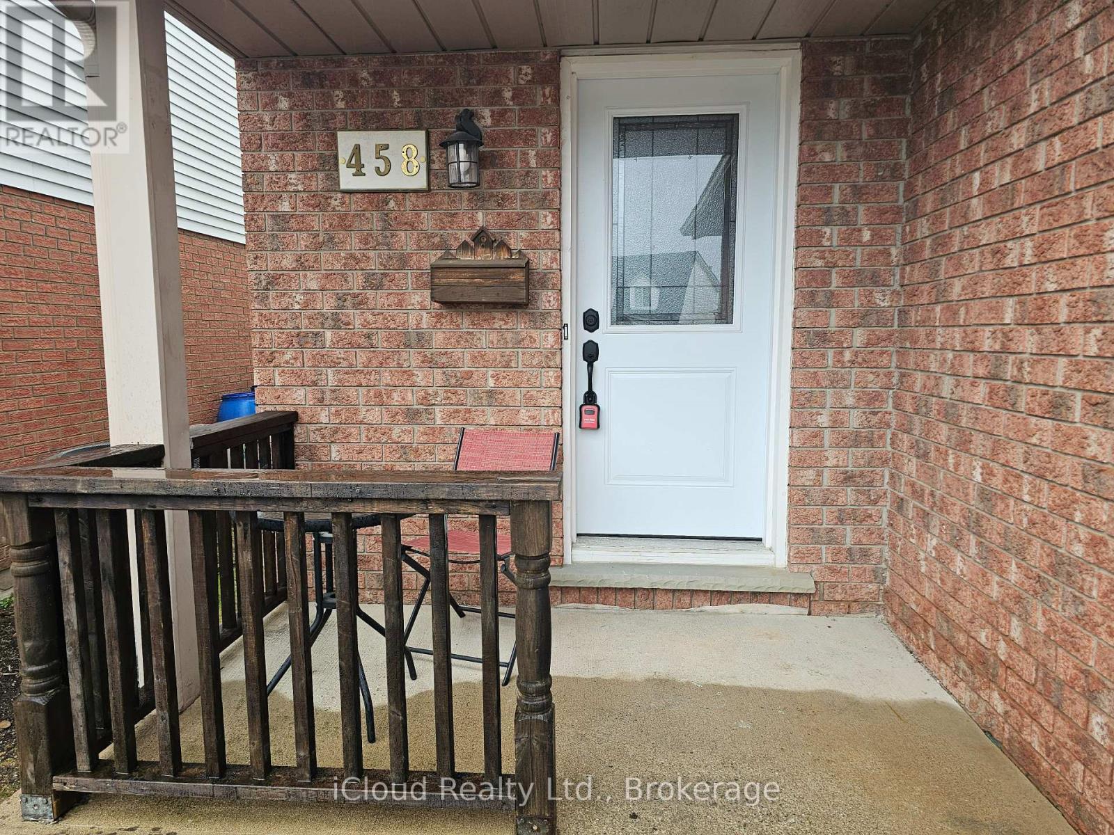 458 Misty Crescent, Kitchener, ON - Outdoor With Exterior